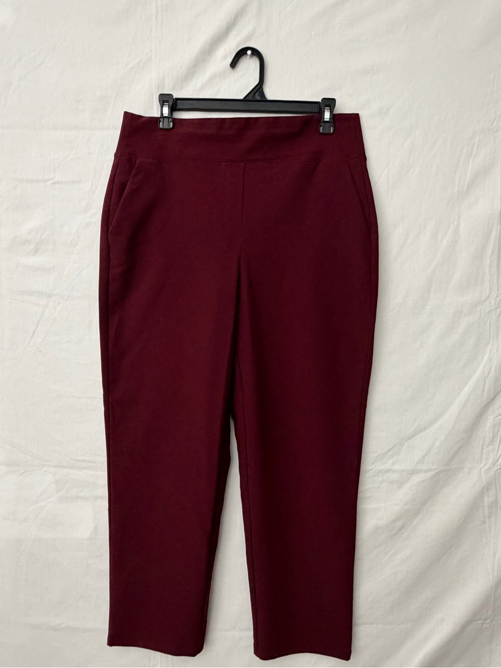 Women’s Nine West burgundy Stretch Pants Size M (A755)